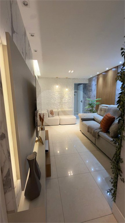 ? Apartamento à venda no Condomínio Girassol – Rua Catumbi