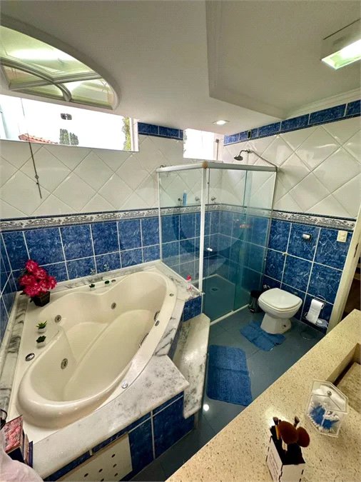 Casa de Alto Padrão à Venda no Parque dos Pássaros – 350 m²