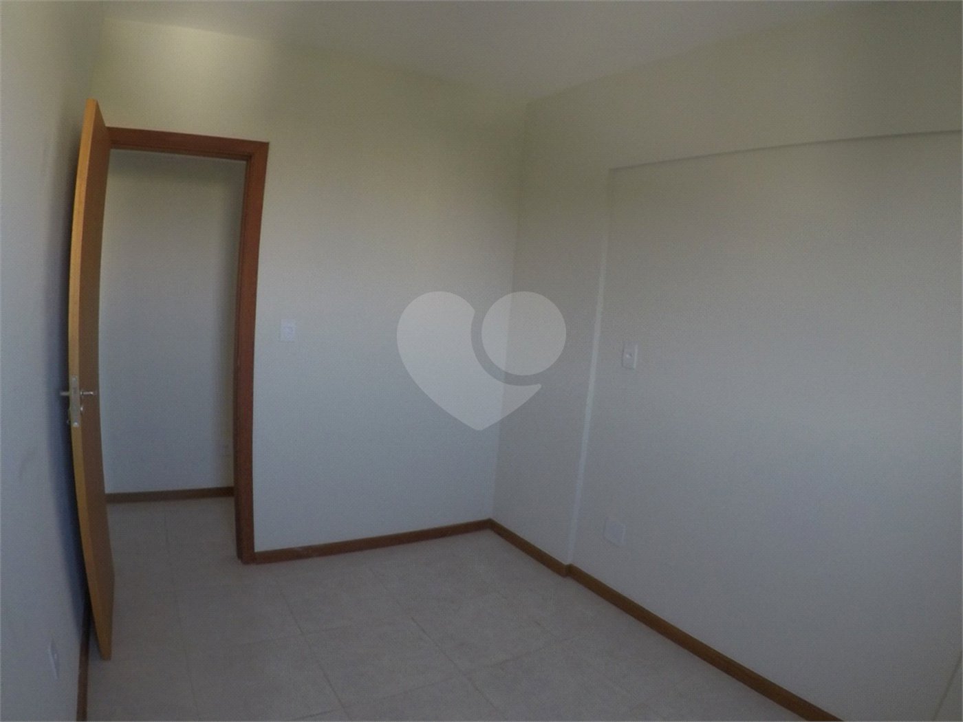 Apartamento padrão para venda no Edifício Residencial Via Campus