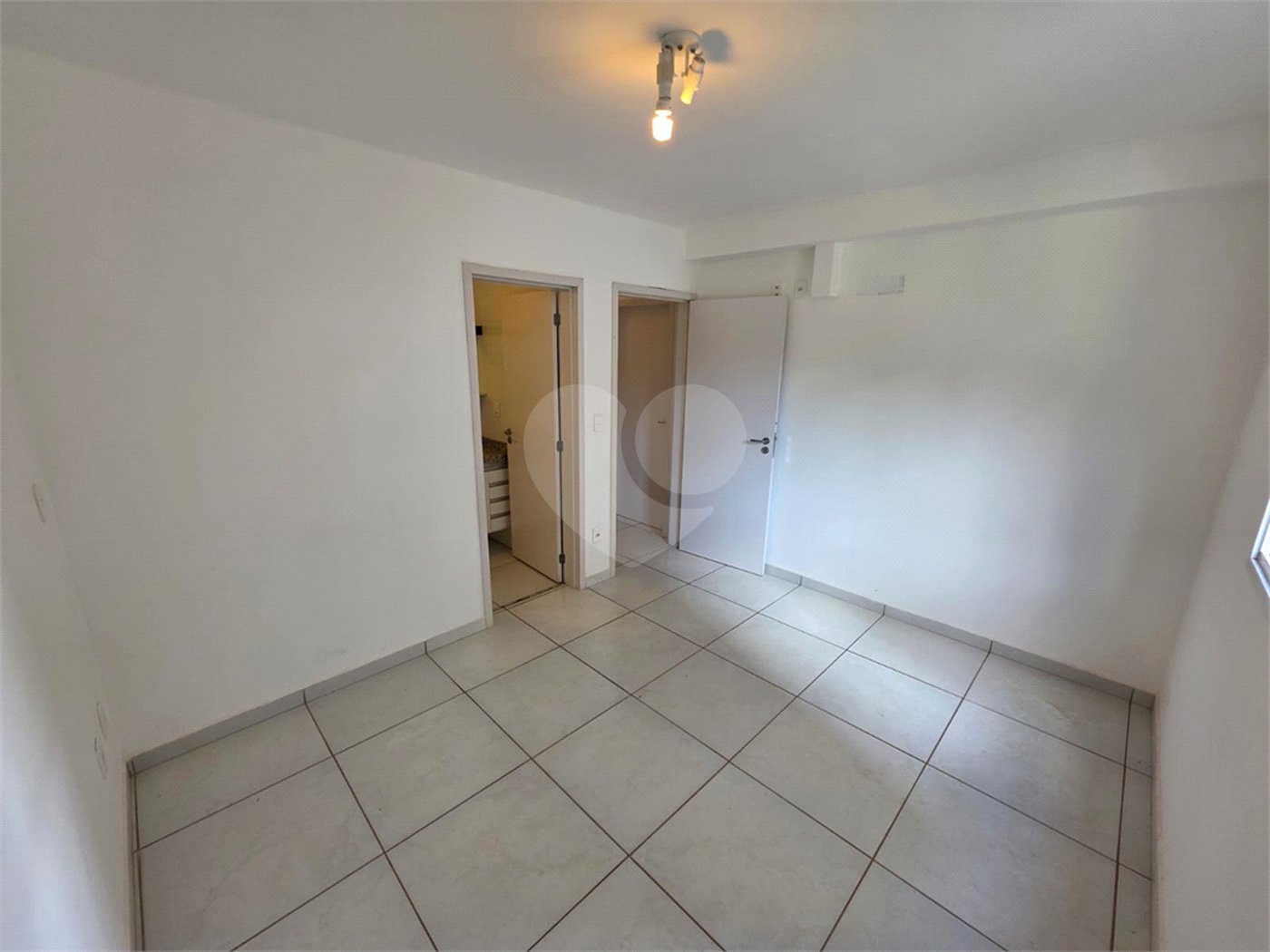Apartamento 3 quartos i suíte e varanda Residencial Beatrice SPE