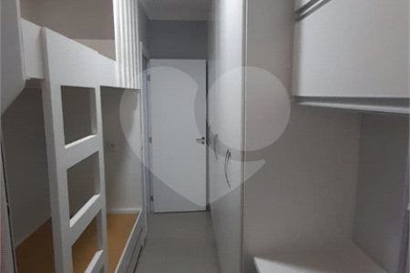Apartamento Completo, Mobiliado e Pronto para Morar!