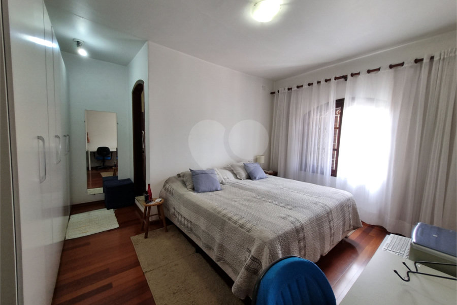 VENDA - Sobrado Jardim França: 135m² | 3 dormitórios (1 suíte) | 2 vagas | Churrasqueira