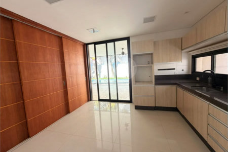 CASA À VENDA CONDOMINIO PORTAL BRAGANÇA | 4 SUÍTES | PISCINA