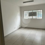 Ótimo Prédio Comercial !! Vende Total ou Aluga andar superior..OPORTUNIDADE !