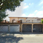 Sobrado à venda com 3 quartos, sendo 1 suíte,  em Jardim Ester Yolanda, São Paulo, SP