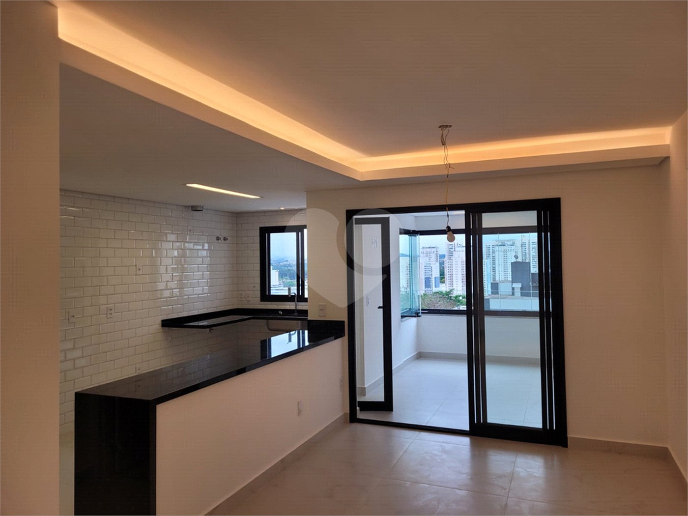 MARAVILHOSO APARTAMENTO NO CONDOMINIO ALLURE VILA EMA.