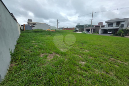Terreno Condomínio Villenuve 10X24