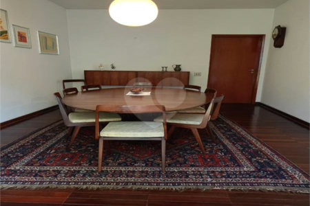 Casa de Alto Padrão à Venda – Campo Belo | São Paulo/SP