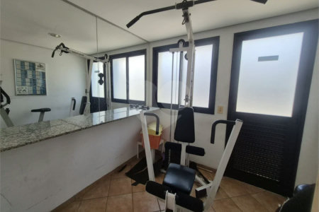 Apartamento 2 quartos, sacada e vaga em Santa Cecília