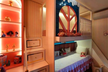 Casa de Alto Padrão à venda com 4 quartos, sendo 1 suíte, em condomínio, Cotia - SP