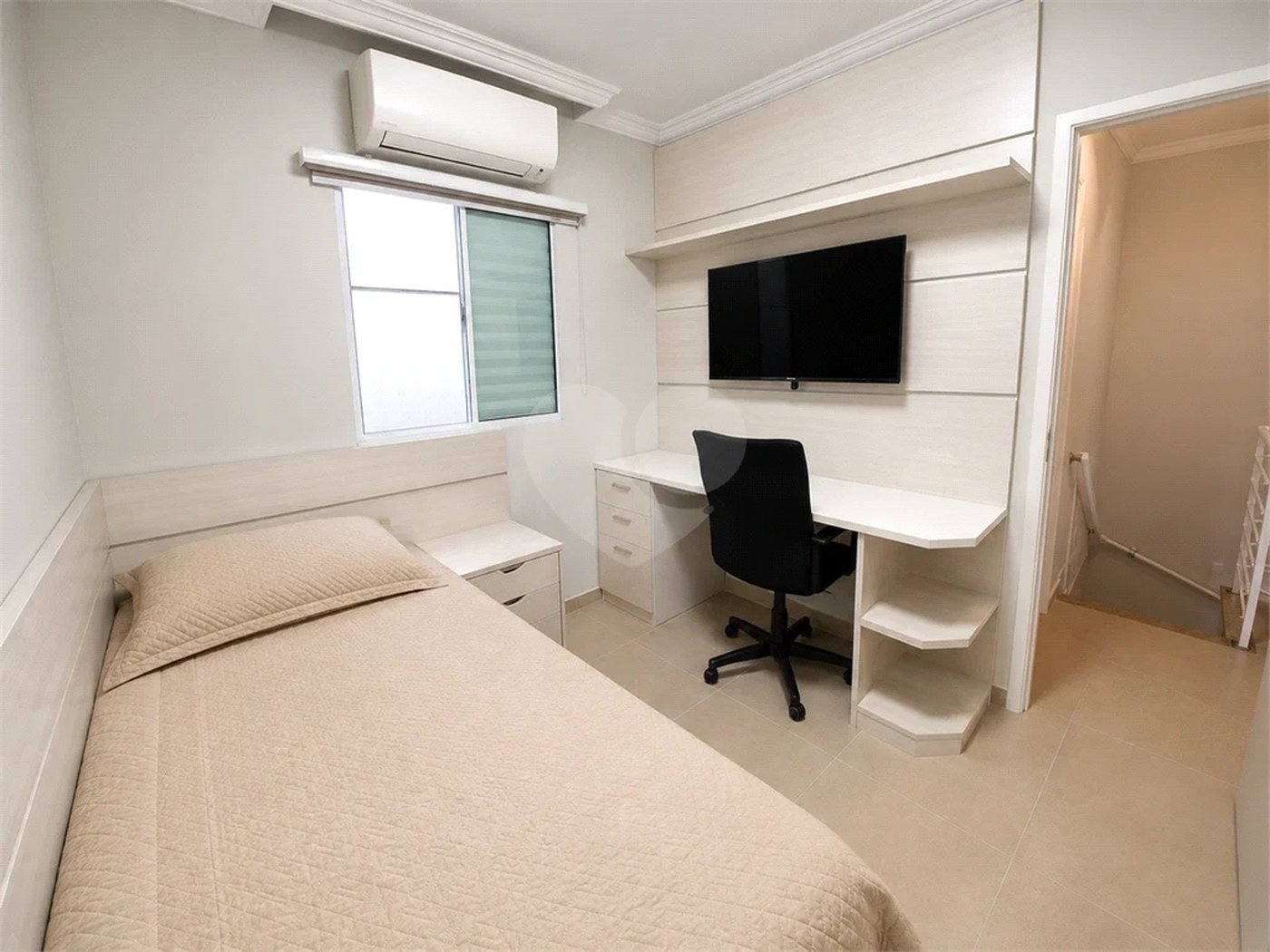 Casa em Condomínio Fechado à Venda na Vila Mazzei | 112 m² úteis | 3 dormitórios | 1 suíte | 2 vagas