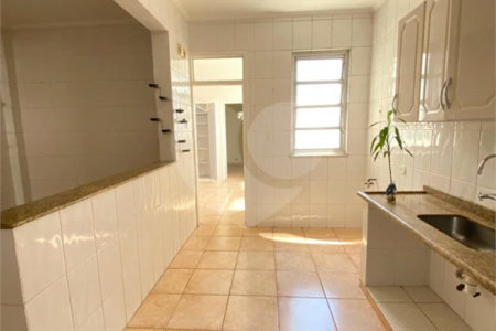 Apartamento à Venda | 327 m² | 4 dormitórios (1 suíte) | 2 vagas na Mooca!