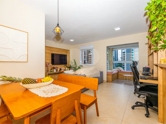 Apartamento à venda com 2 quartos, sendo 1 suíte,  em Brooklin, São Paulo, SP