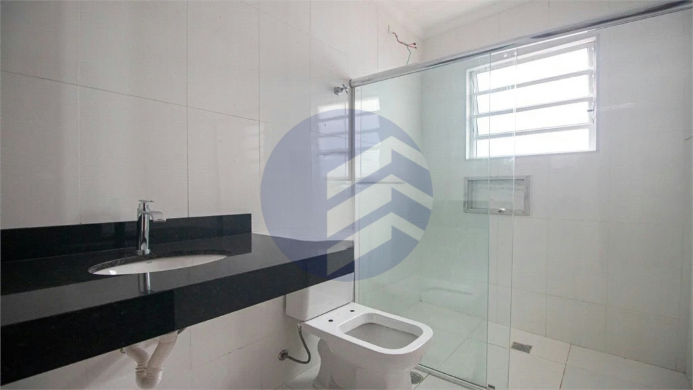 Sobrado à venda 240m² com 4 quartos, sendo 1 suíte, em Jardim Peri Peri a 650 metros do Metrô Vila Sônia