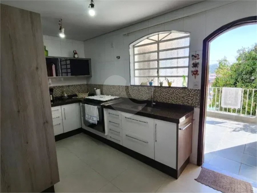 Casa Térrea com 3 Quartos à venda, 220m² - Jardim Líbano