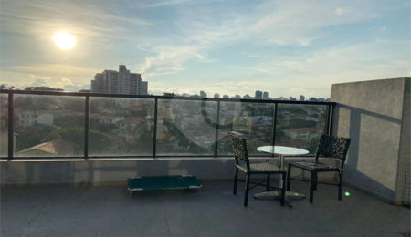 Apartamento à venda com 3 quartos, sendo 2 suítes,  em Mirandópolis, São Paulo, SP