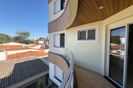 Apartamento de 2 Dormitórios á venda, no Parque Santa Marta em São Carlos.