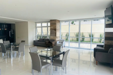 Apartamento com 125m², 3 quartos (suítes) e 3 vagas de garagem à venda no bairro Jd. São Caetano em São Caetano do Sul