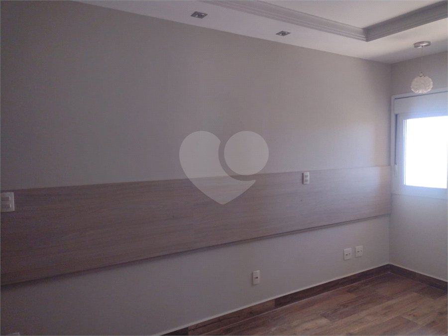 Apartamento á venda no Condomínio Edifício Murano