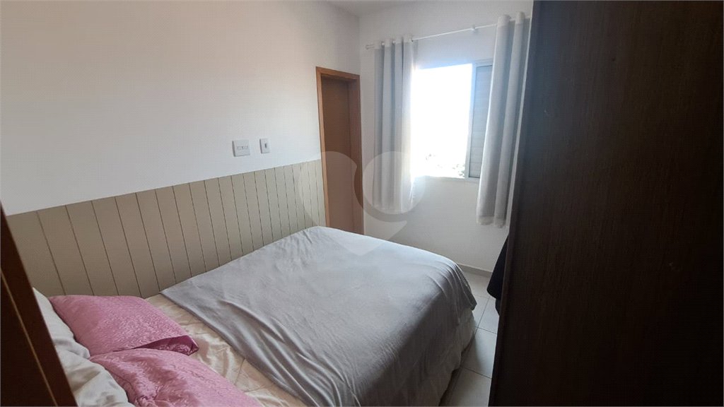 Apartamento Condomínio: Novos Ares com Suíte e 2 Dormitórios