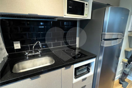 STUDIO EM MOEMA COM 1DORM AR CONDICIONADO EM MOEMA