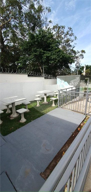 Conforto e Lazer no Jaraguá: Apartamento de 45 m² com Churrasqueira!