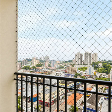 Apartamento com 2 dormitórios e 1 vaga em Nova Petrópolis, com piscina, academia, brinquedoteca, churrasqueira e portaria 24 horas. Excelente localização.