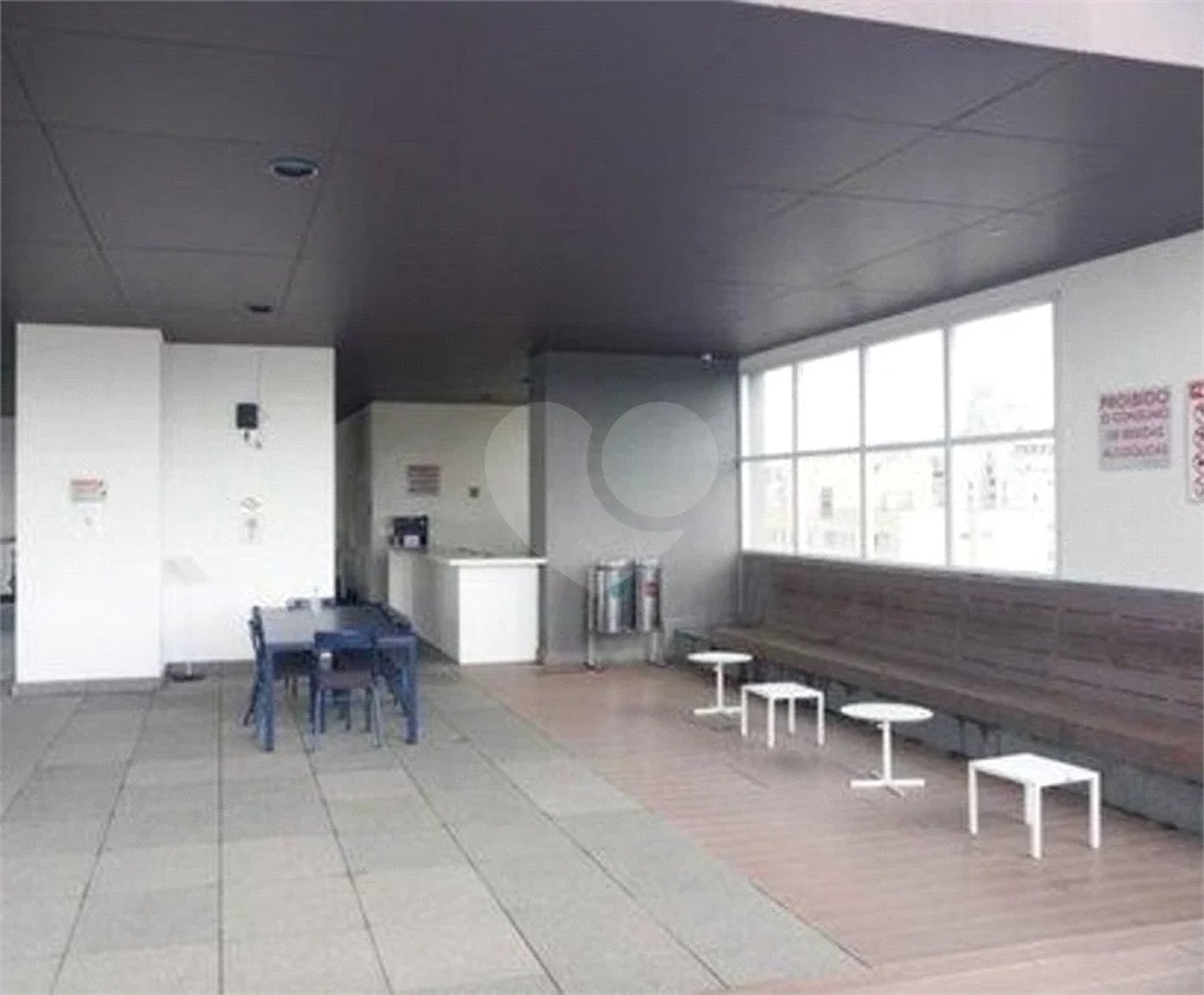 Studio para locação na Consolação com vaga de garagem