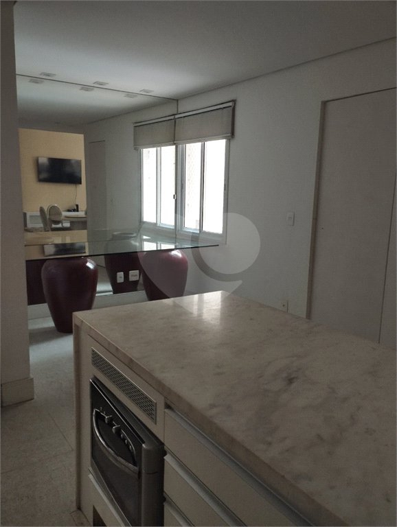 Duplex à venda com 3 suítes em Cerqueira Cesar, São Paulo, SP
