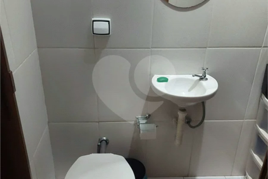 Excelente sobrado na Parada Inglesa