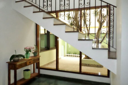 Casa à venda com 4 quartos, sendo 2 suítes, em Jardim Leonor, São Paulo, SP