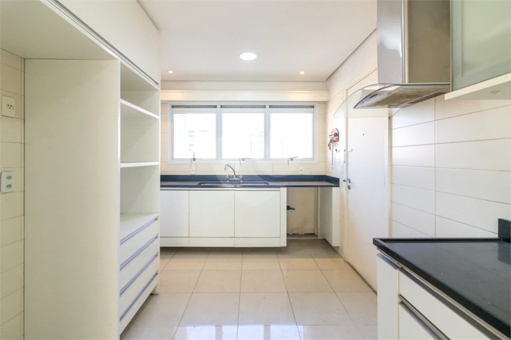 Vila Andrade / Jardim Sul - 4 dormitórios | 2 suítes | 3 vagas | depósito