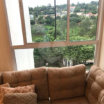Apartamento em Bragança Paulista com 1 suíte, cozinha americana, varanda, 1 vaga garagem, área lazer com piscina e salão de festas