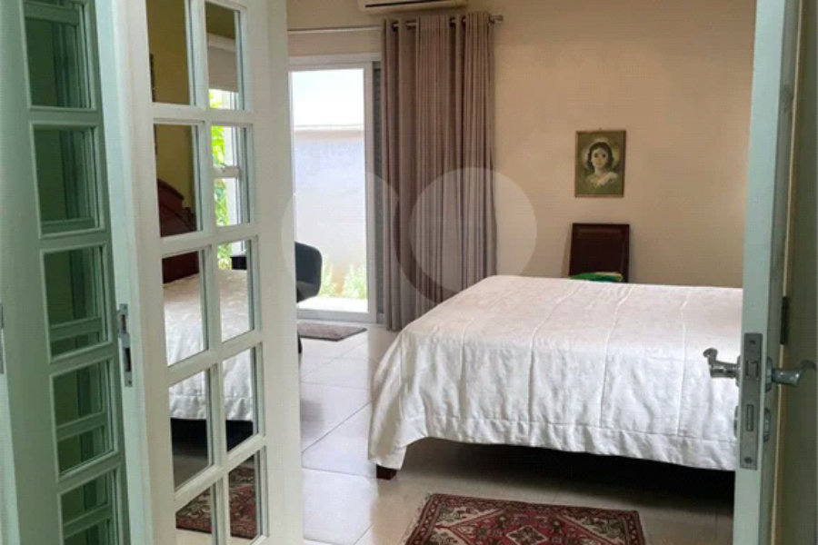 Casa à venda com 3 dormitórios no Bairro Cidade Jardim em Piracicaba - SP.
