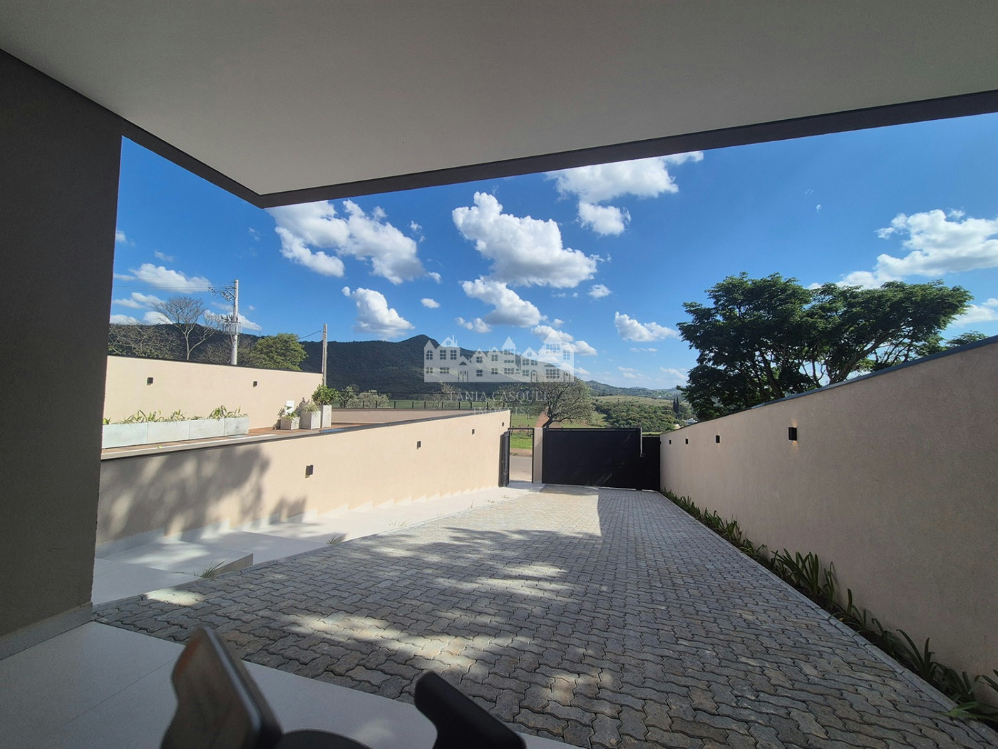 Casa térrea moderna com piscina privativa à venda no Jardim dos Pinheiros, em Atibaia