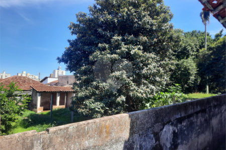 Terreno para venda na Rua 13 de maio