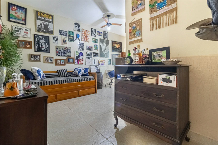 Casa à venda com 4 quartos, sendo 1 suíte, em Morada da Praia, Bertioga, SP