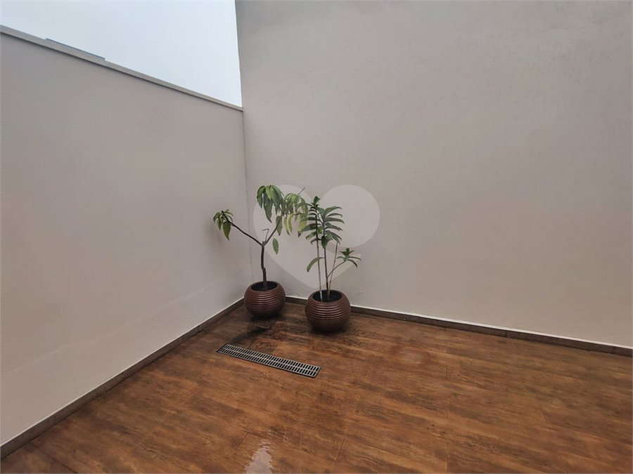 Casa à venda com 3 quartos, sendo 1 suíte,  no condomínio Bosque São Carlos, São Carlos - SP