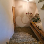 Sobrado com 180m² , 3 dormitórios , sendo 3 suítes , 3 vagas de garagem , churrasqueira e Jardim de inverno , à venda na Vila Scarpelli , Santo André.