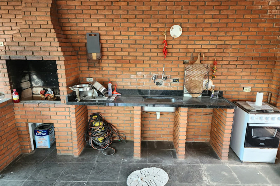 Sobrado, a venda, com 3 suítes, 7 vagas de garagem e salão de festas - Vila Aurora / SP