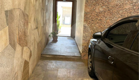 Sobrado à venda com 3 quartos, sendo 1 suíte,  em Vila Santo Estéfano, São Paulo, SP