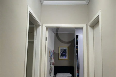 Apartamento com 48m², 2 quartos, garagem, à venda na Vila Nova Cachoeirinha