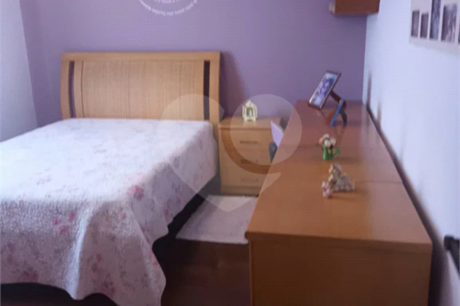 SOBRADO AMPLO COM 4 DORMITORIOS VISÃO PARA SERRA