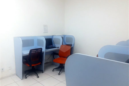 Apartamento em excelente localização na Av. Ipiranga Centro de São Paulo