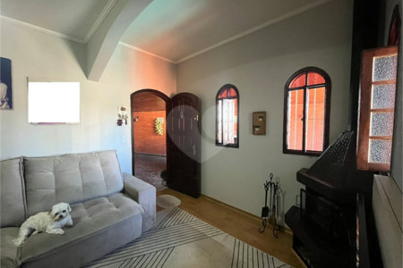 Casa com piscina disponivel para venda com 250m² - Jardim Paris / SP
