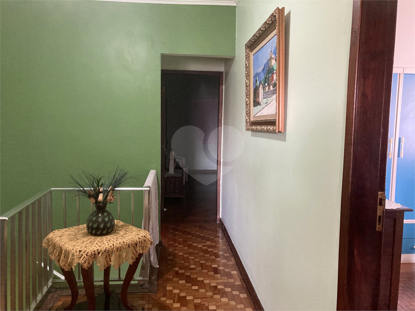 Casa com 4 dormitórios na Saúde.