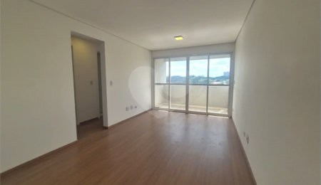 Apartamento para alugar com 3 quartos, sendo 1 suíte,  em Vila Hamburguesa, São Paulo, SP