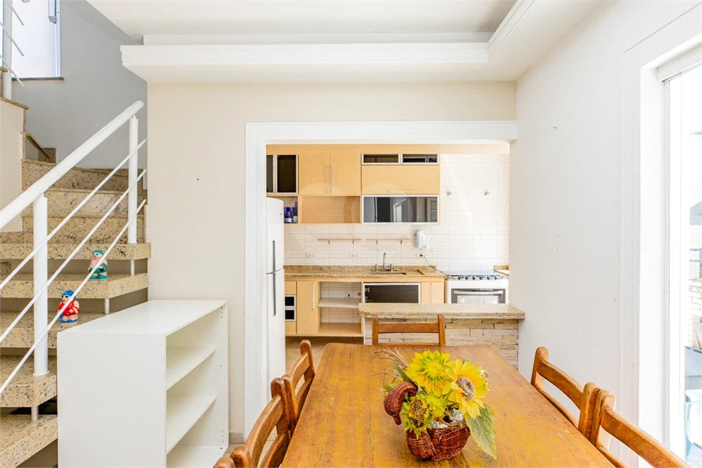 Casa no condomínio Condomínio Villa de São Paulo para venda com 2 quartos, sendo 2 suítes , 200m²