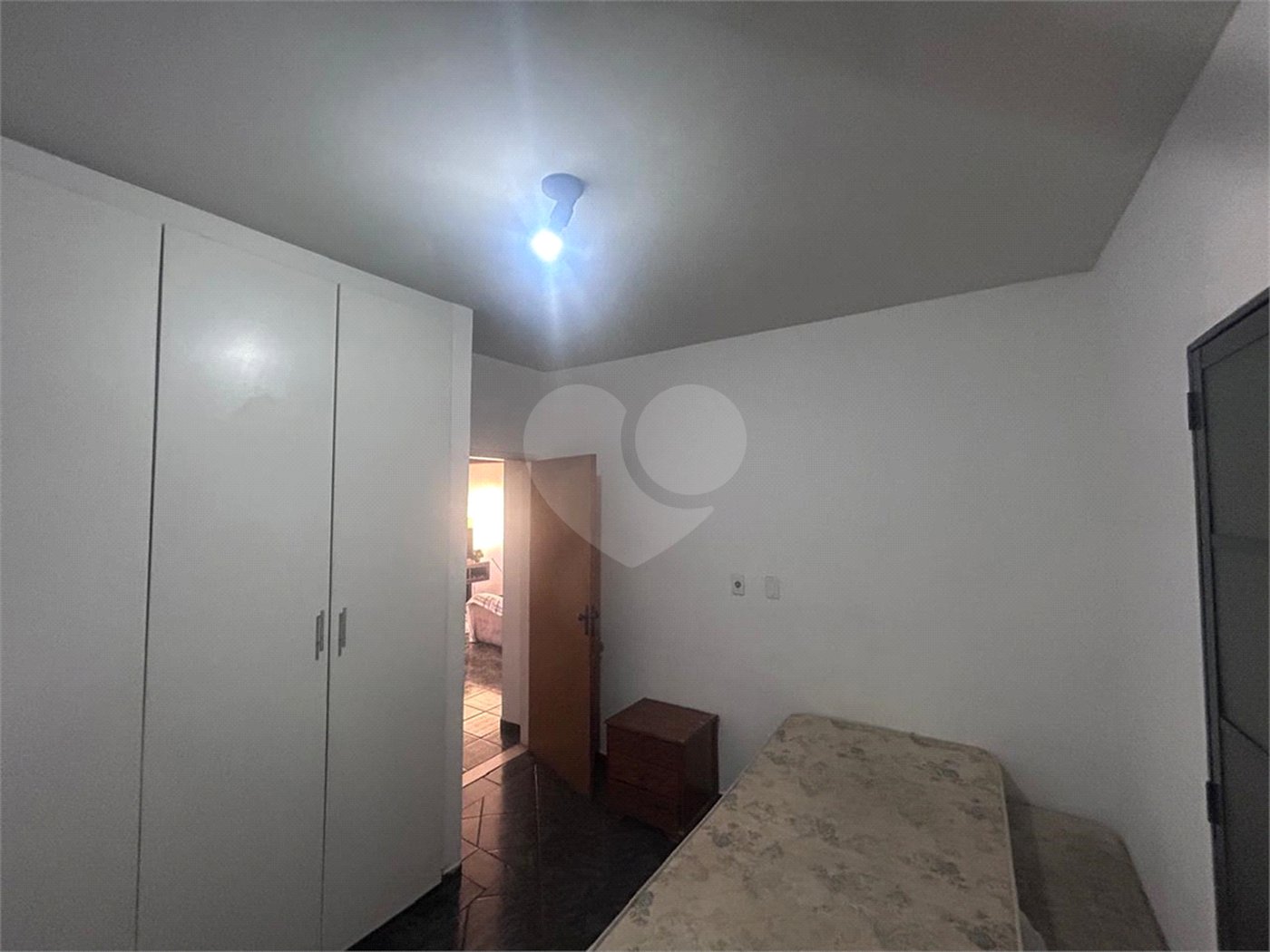 Apartamento Espaçoso e Confortável com 2 Quartos – Ideal para Sua Nova Vida!