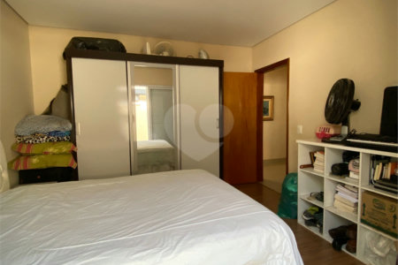 Linda casa Condomínio Santa Isabel I